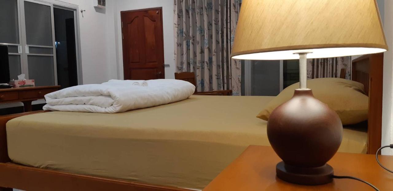 Green Mango Resort Nong Prue ภายนอก รูปภาพ